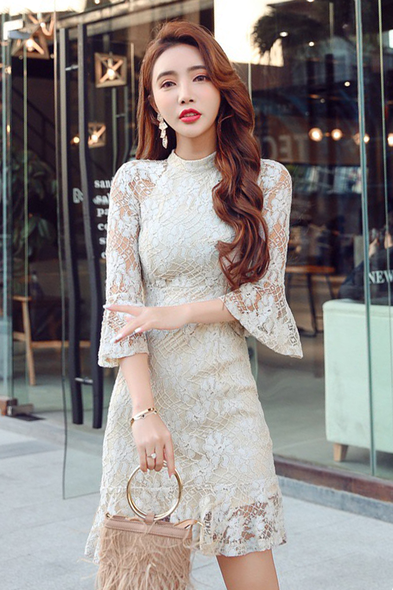 Kashin Bell Sleeve Frill Hem Lace Dress