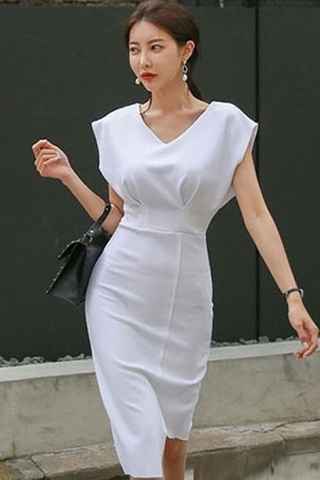 BACKORDER - Everine V-Neck Asymmetrical Dress In White