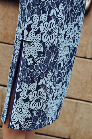 BACKORDER - Jactta Sleeve Two-tone Cheongsam Dress