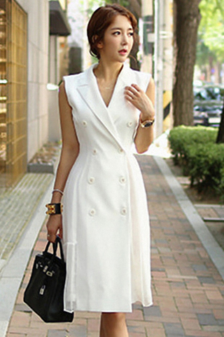 BACKORDER - Koris Collar Double Breasted Dress In White