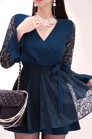 BACKORDER - Kanie Lace Bell Sleeve Dress