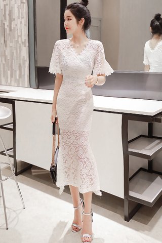 BACKORDER - Kellana V-Neck Lace Dress in White
