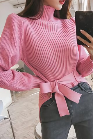 BACKORDER - Fervell Turtle Neck Knit Top In Pink