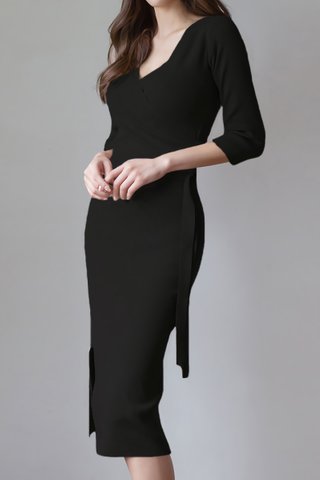 INSTOCK - Jorcie V-Neck Knit Dress In Black
