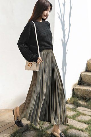 BACKORDER - Evelyn High Waist Velvet Skirt In Olive Green