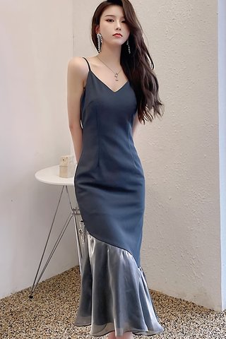 BACKORDER - Kanae V-Neck Asymmetrical Dress In Grey