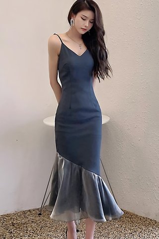 BACKORDER - Kanae V-Neck Asymmetrical Dress In Grey