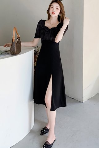 BACKORDER - Haisley Sweetheart Slit Dress In Black