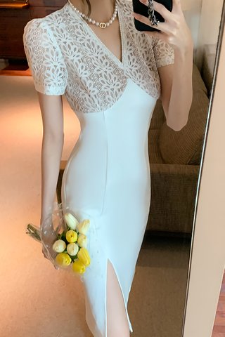 BACKORDER - Olivia V-Neck Floral Slit Dress