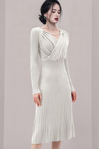 BACKORDER - Gladys Sleeve Knit Dress In White
