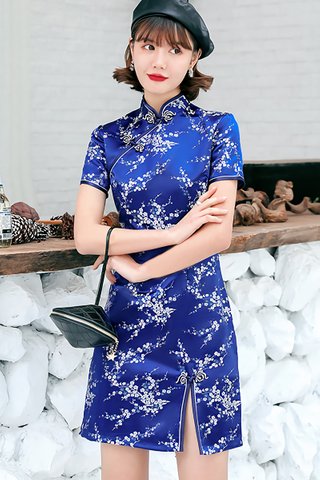 BACKORDER - Jillian Side Slit Cheongsam In Floral Blue
