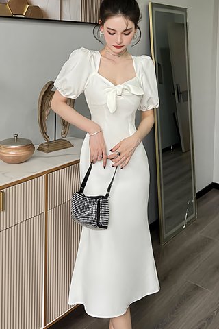 BACKORDER - Iryna Puff Sleeve Dress In White