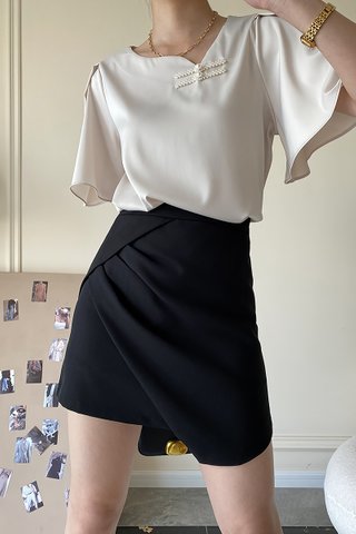 BACKORDER - Jarvelle Asymmetrical Skirt In Black