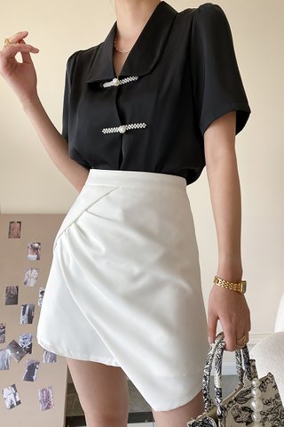 BACKORDER - Jarvelle Asymmetrical Skirt In White