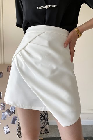 BACKORDER - Jarvelle Asymmetrical Skirt In White