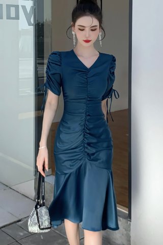INSTOCK - Melene Ruched Sleeve Dress In Royal Blue