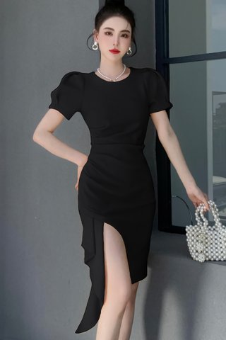 INSTOCK - Valeria Side Cut Out Dress In Black
