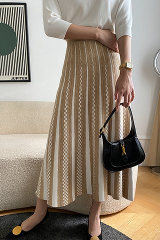 BACKORDER - Cierra Abstract A-Line Skirt In Khaki