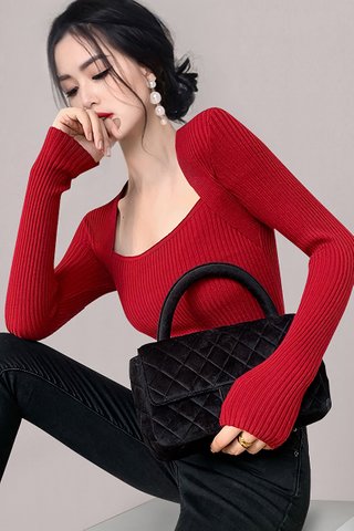 BACKORDER - Brendra Sleeve Knit Top In Red