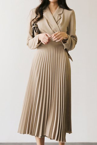 BACKORDER - Kharlie Collar Pleat Dress In Khaki